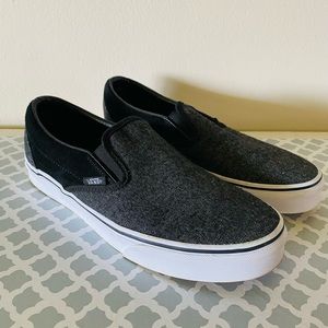 Vans slip on
